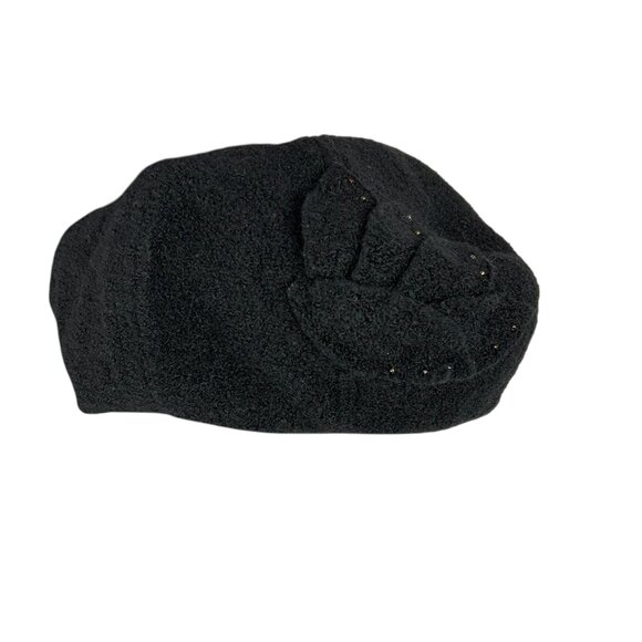 Giovannio Black Beret Hat Women’s Wool Blend Winter Cap Beaded Flower Accent - Picture 1 of 7